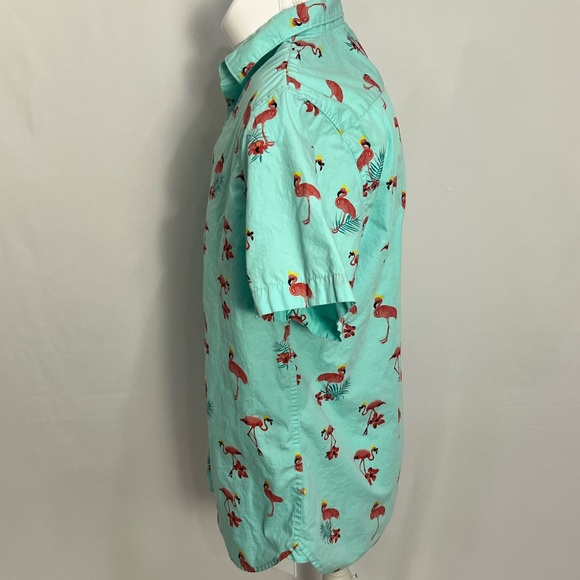 Denim & Flower Aqua Short-Sleeve Button-Down with Flamingo Print - Picture 6 of 9